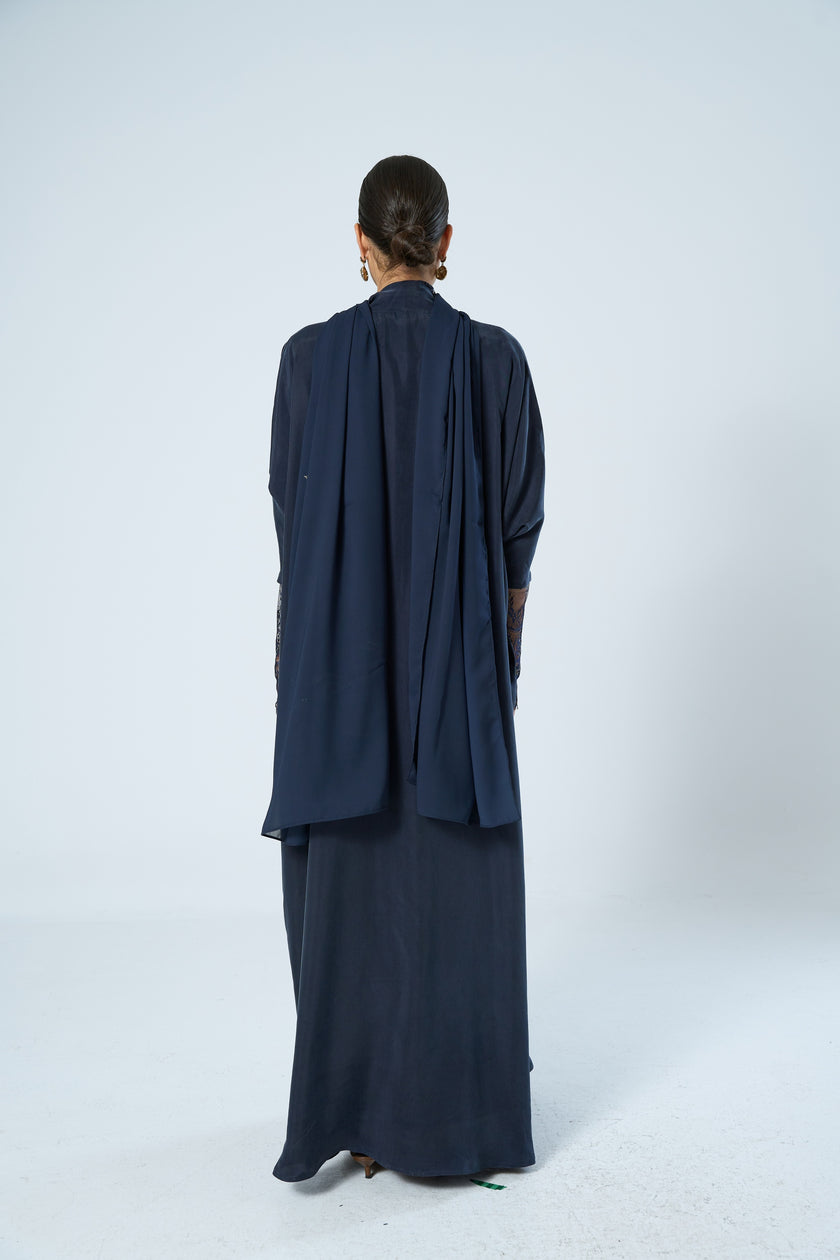 No.124 Washed Silk x Navy Lace