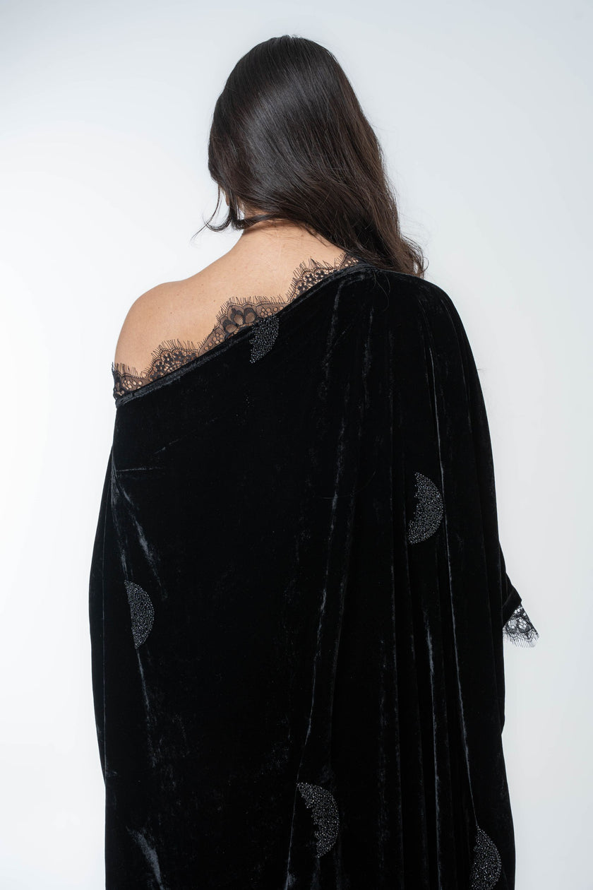 No.J001 Black