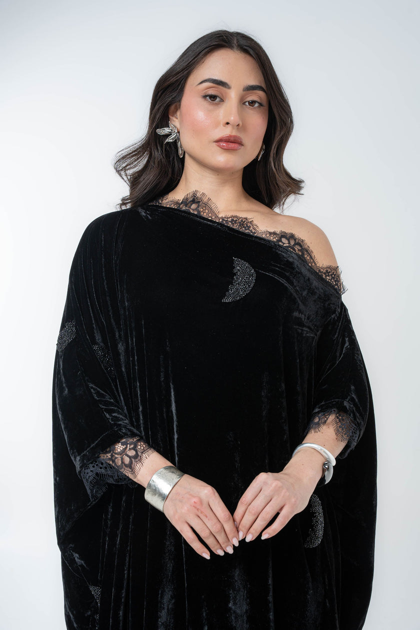 No.J001 Black